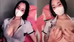 Mey Remas Payudara Besarnya Secara Live Di Streaming