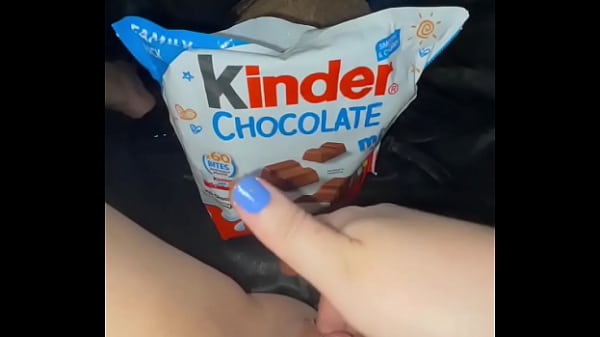 Coklat Panas Masuk Ke Pussy Perawan 18 Tahun Arab Di Beverly Hills, Gadis Liar Main Sendiri, Ngidam Kontol Besar Sekarang Juga.