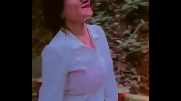 Desi Cewek Babita Yang Bikin Ngilu, Goyangannya Bikin Makin Liar