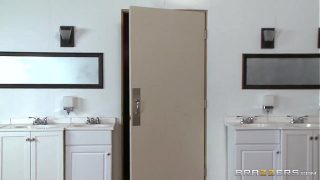 Brazzers – Britney Shannon – Kisah Istri Nyata Yang Ngentot