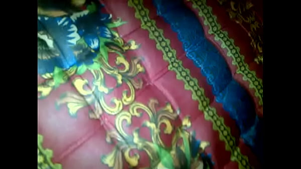 Mami Indonesia Panas Menggoda Kontol Besar