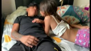 Kakak Tiri Gatal Ngeseks Dengan Adik Tiri Saat Ortu Lagi Keluar – Kisah Panas Selengkapnya…