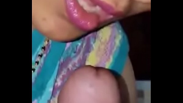 Suara Desah Istrimu Ngeblow Kontol Suami Di Malam Hari, Desi Blowjob Bikin Makin Basah