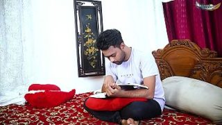 Ibu Tiri Montok Besar Ngentot Keras Sama Anak Tiri Pas Sendirian Di Rumah Full Film (audio Hindi)