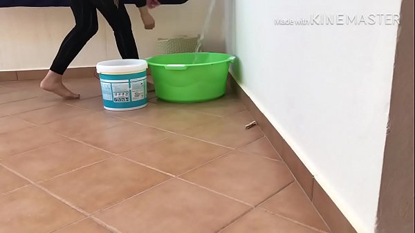 Hijab, Pantat, Kaki — Siap Digoyang Di Atas Ranjang.