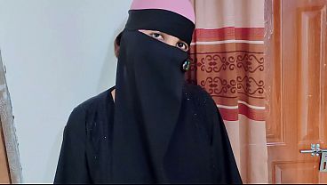 Hijab Jalang Jasmine Digebukin Binal Sama Orang Asing, Ngewe Nggak Karuan