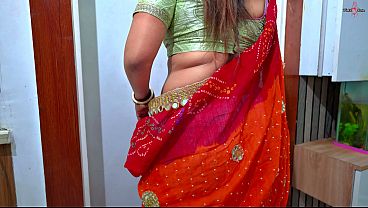 Bhabhi Desi Village Kitchen Mein Milkman Ke Saath Bill Settle Kiya, Garmi Aur Josh Se Hardfuck, Hindi Audio Ke Saath.