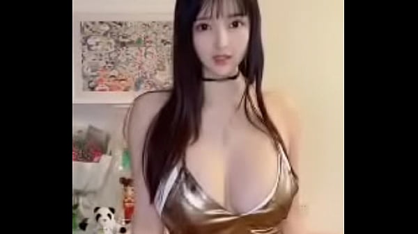 Cewek China Cantik Bikin Ngilu, Goyangannya Bikin Klepek-klepek