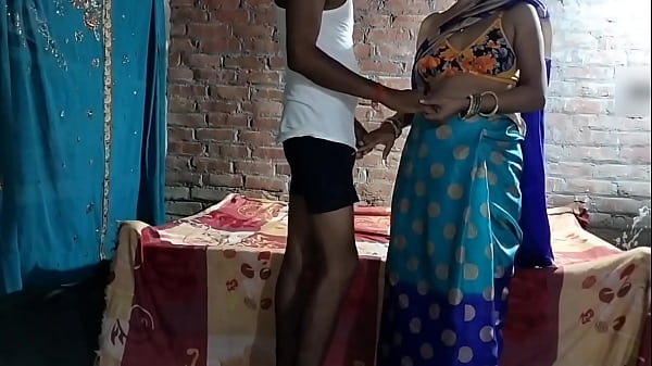 भाभी ने देवर के साथ मस्ती में चुदाई की