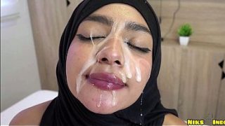 Ngentot Keras Cewek Hijab Abg Sampai Muncrat