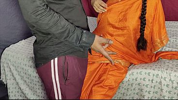 Bhabhi Ki Chut Ki Pyaas Bujhai, Gila Gila Karke Chod Diya.