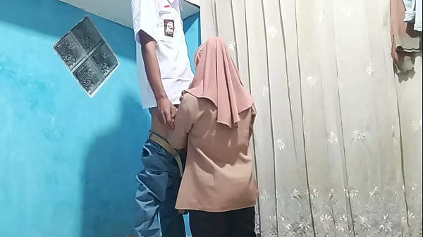 Murid Ngewe Bu Guru Pas Pulang Sekolah, Nggak Kuat Nahan Nafsu.