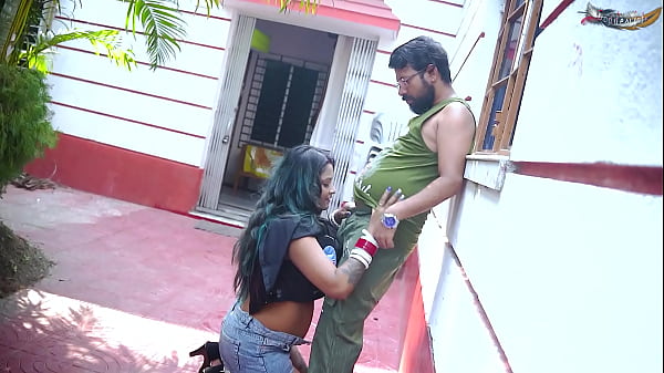 Desi Bengali Pasutri Ngebabi Anal Di Luar Rumah Pake Audio Hindi (film Lengkap)