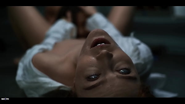 Alien Parasit Ngontrol Cewek Seksi, Ngacengin Otak Sampai Ngehe