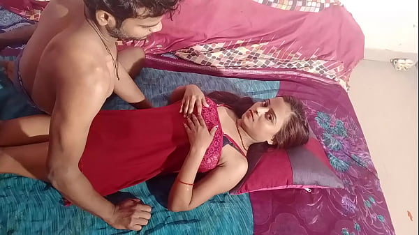 Ibu Rumah Tangga India Montok Seksi Digoyang Suami, Ngewe Panas Full Suara Hindi