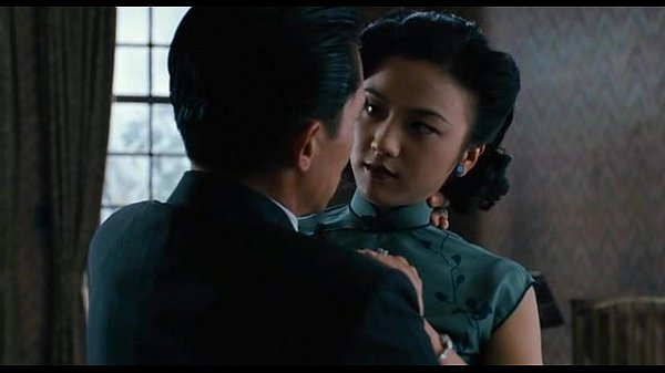 Cinta Cina Yang Panas Dan Liar (bagian 1)