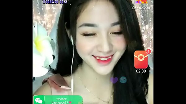 Cewek Asia Goyang Panas Di Live Uplive, Bikin Makin Greget