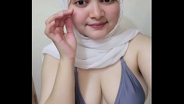 Hari-hari Awal Goyang Twerk Pakai Hijab Yang Bikin Panas