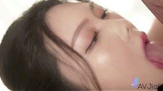 Cewek Cina Seksi Ban Ban Digenjot Keras Sampai Meraung.
