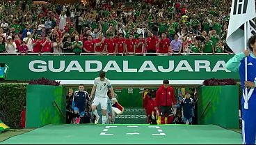Momen Terhot: Korea Selatan 2 X 1 Cekia, Pantat Naik Dari Belakang!