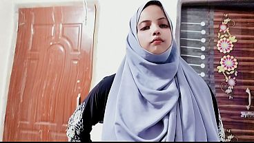 Desi Ibu Tiri Hijab Nafsu Menggila Ngentot Sama Anak Tiri Sendiri