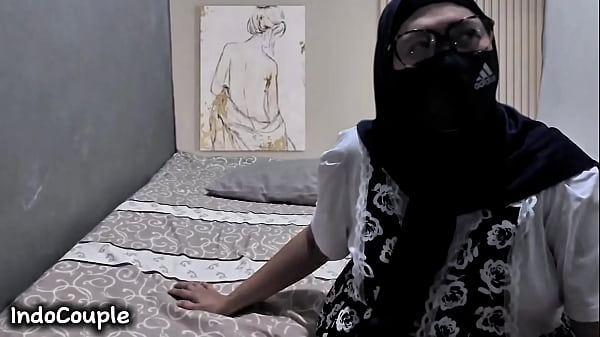 Istri Montok Indo Lagi Seru Main Kontol Sama Selingkuhan Rahasianya