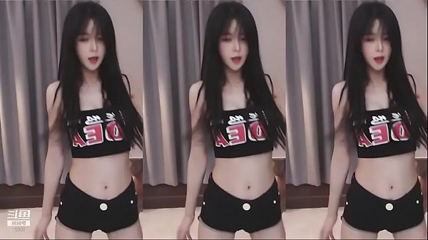 Cô Gái Trung Quốc Uốn éo Cơ Thể Thon Thả, Nhảy Múa đầy Gợi Tình