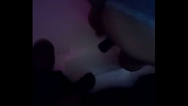 Ibu Muda 31 Tahun, Pusing Lihat Kontol, Temennya Mabuk Crot Di Akhir.
