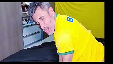 Orang Arab Datang Ke Brasil Dan Ngebocorin Lubang Belakang Pak Brasil ( Teaser )