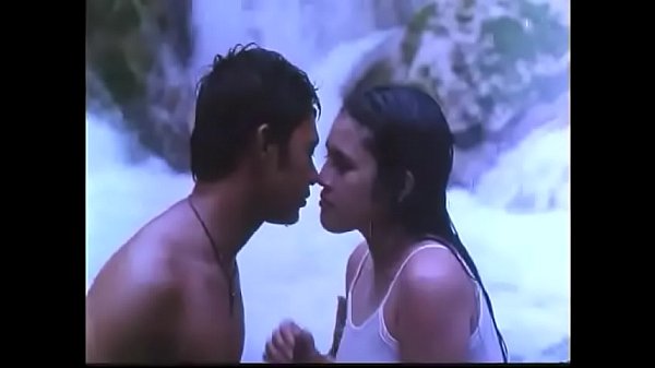 Tontonan Panas Dari Film-film Arus Utama Yang Memamerkan Aurat Para Pemainnya.