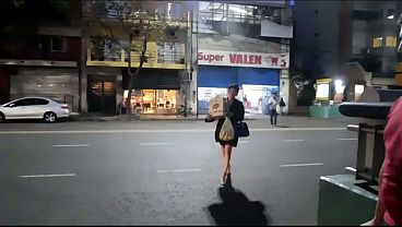 Di Tengah Pandemi Gila-gilaan Dan Semua Pesta Pora, Pas Karantina Total, Nyokap Temenku Ke Supermarket Dan Dapet Dua Tipe Siapa Aja Yang Siap Digoyang.