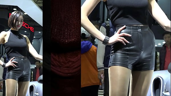 Gadis China Nge-dance Pake Hotpants Kulit, Bikin Makin Panas Dan Basah