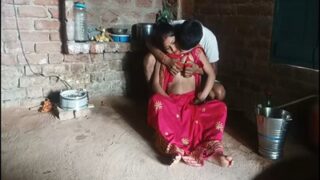 Devar Ngebor Memek Bini Kakaknya Di Film Biru Desi