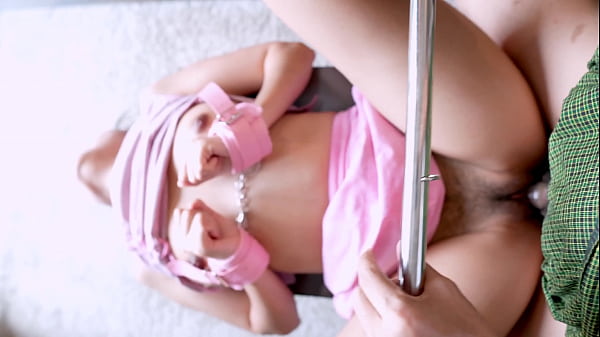 Mainin Budak Asia, Pasrah Total Biar Nyaman