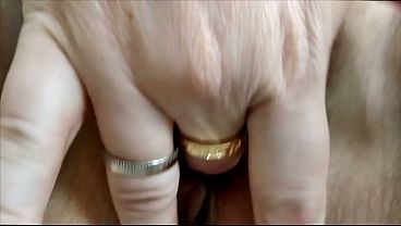 Tontonan Memek Dan Bokong Super Vulgar Dari Pelacur Kamera Tua Rusia Yang Terkenal, Bikin Crot!