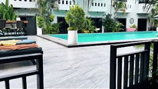 Gadis Thai, Masih Perawan, Mulus Di Depan Kamera, Nampol Dikocok Sampai Penuh.