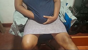Ibu Tiri India Desi, Rahasia Malam Panas Di Dalam Rumah