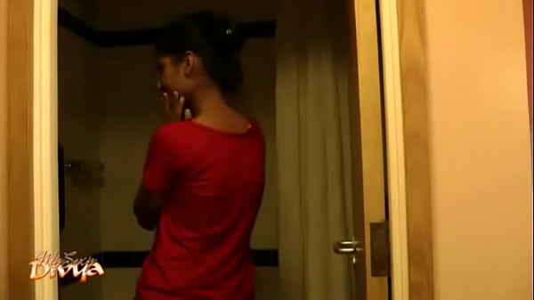 Gadis India Bugil Pamer Memek Di Depan Kamera