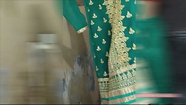 Tonton Video Mandi Cewek Desi India Bikin Makin Pengen